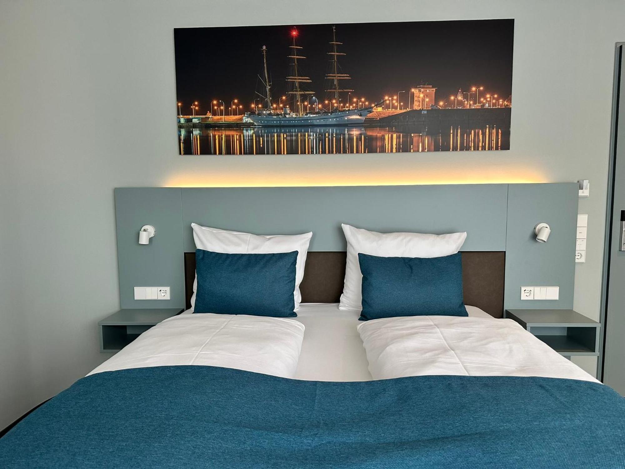 Hotel Schoene Aussicht 3*